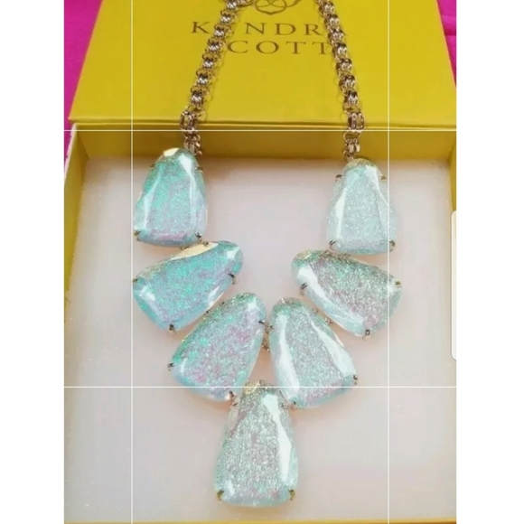 IRIDESCENT DICHROIC FOIL HARLOW NECKLACE GOLD TX - Picture 8 of 11